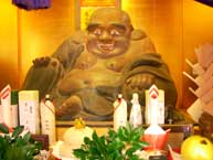 日暮里修性院の布袋尊